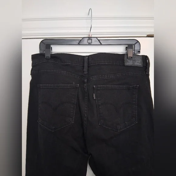 Levi's Women's Black Skinny Jeans - Picture 5 of 5